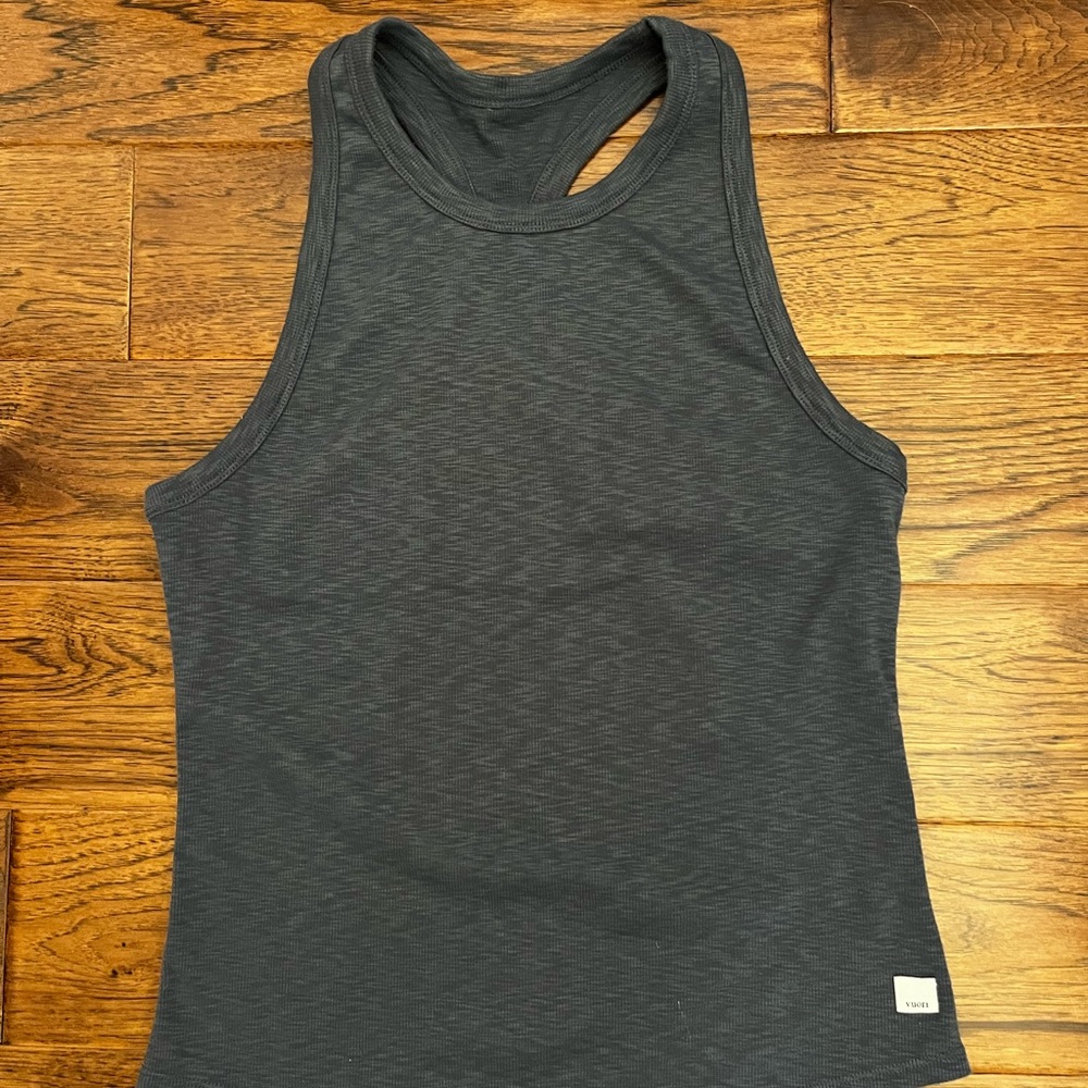 Vuori Sunrise High Neck Tank in Azure, Size Large